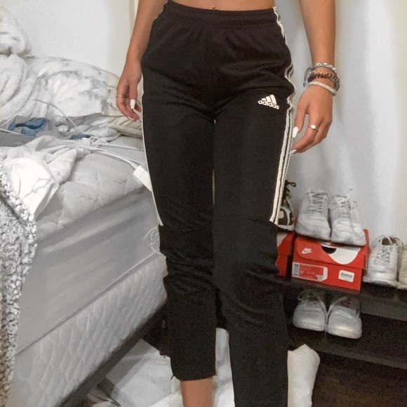Adidas pants - Picture 1 of 3